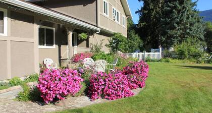 Alpenrose B&B Revelstoke