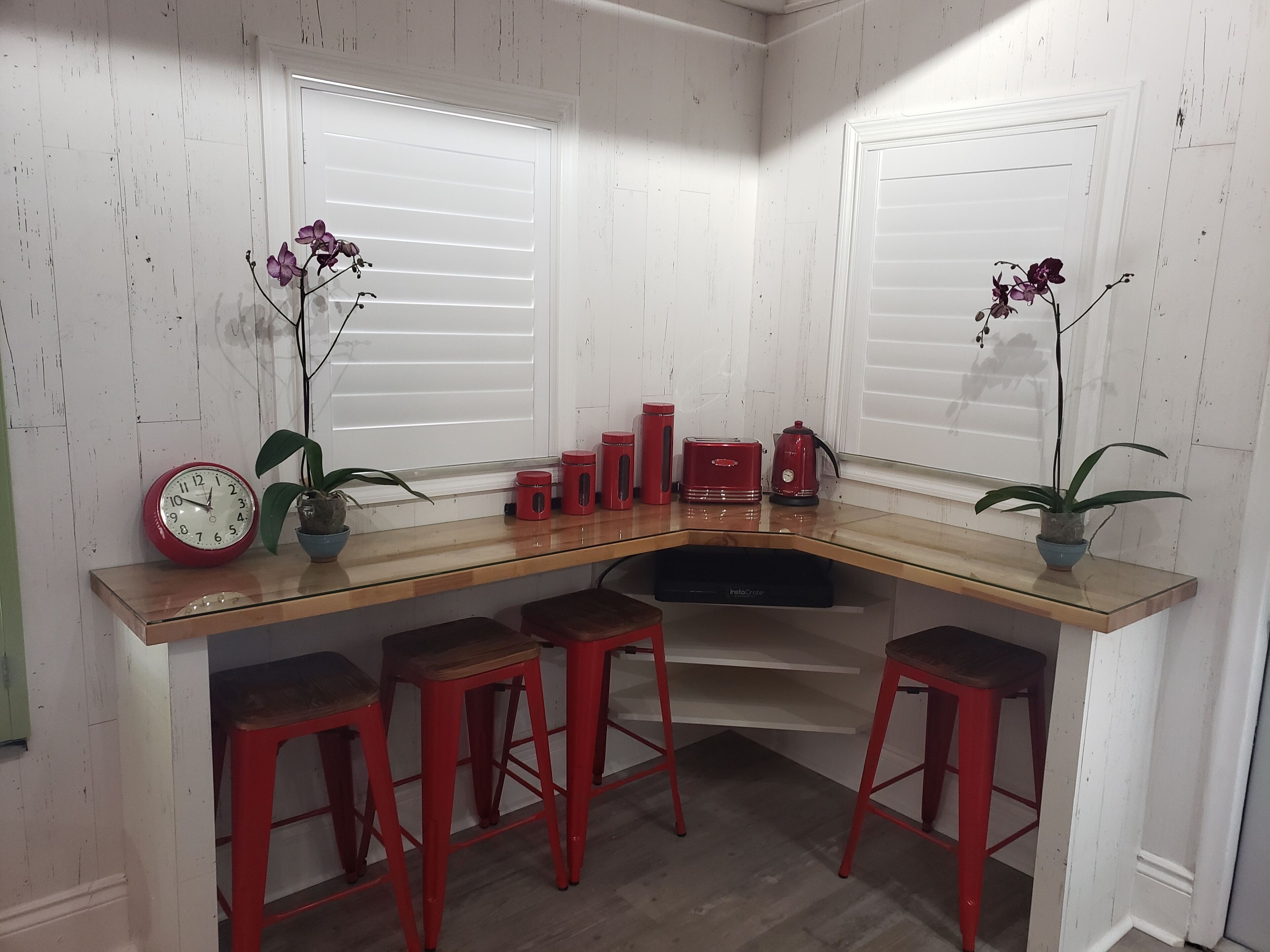 Water Front Property with Dock and 2 Boat Lifts