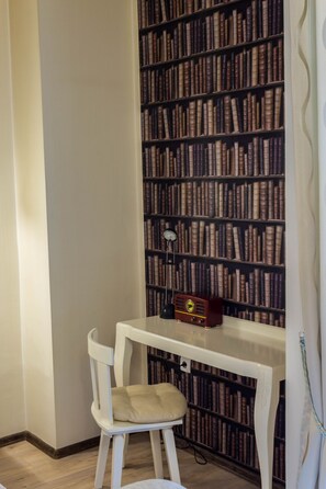 1 bedroom, desk, iron/ironing board, free WiFi