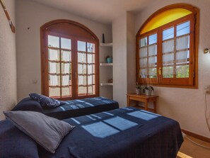 3 chambres, accĂšs Internet