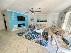 Smart TV, fireplace, DVD player