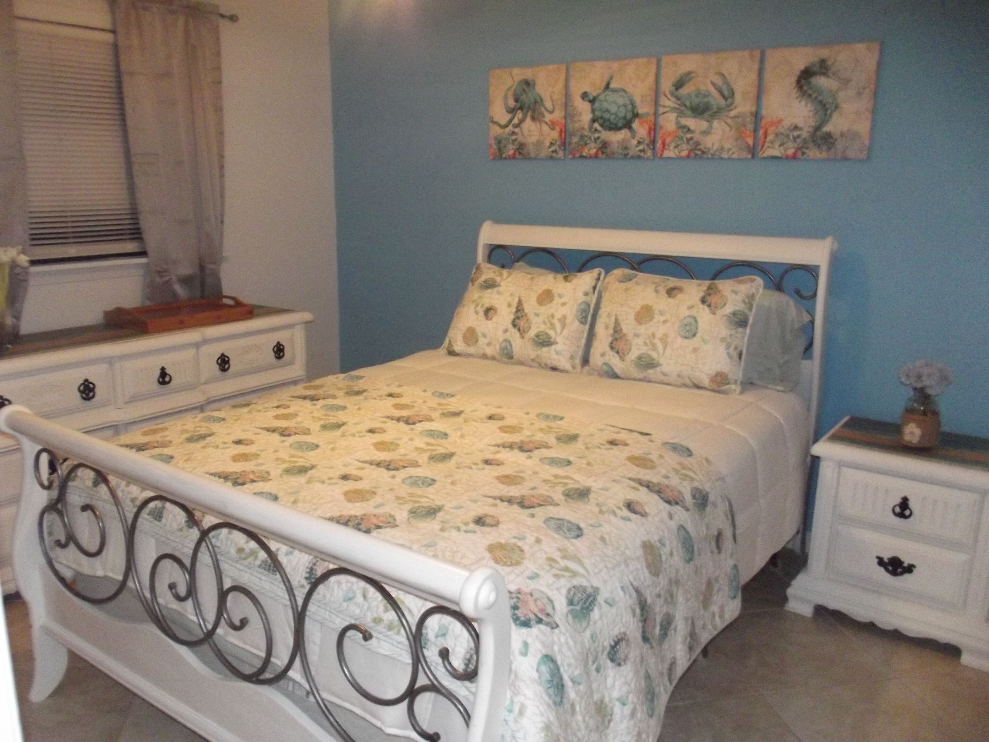 2 bedrooms, iron/ironing board, WiFi (free), bed sheets