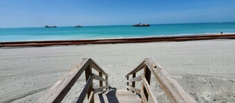 Walk to the Gulf Beach!