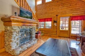 42 inci televisyen dengan kabel, pendiangan