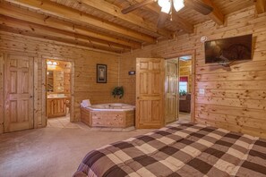 Room - Amazing Grace #264 (Sevierville)