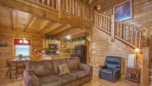 Interior - Amazing Grace #264 (Sevierville)