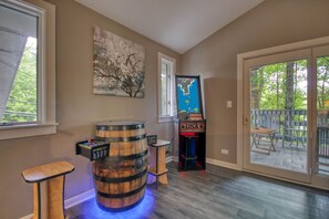 42-inch TV with cable channels, fireplace