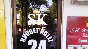 Fachada de la propiedad