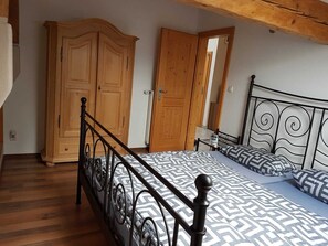 2 Schlafzimmer, Internetzugang, Bettwäsche