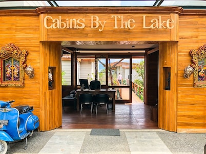 Pondanu Cabins By The Lake