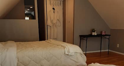 HOME SWEET HOME 15min close to Airpot, NYC and Malls