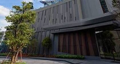 Sehr gepflegte und unabhängige 1-Zimmer-Wohnung in der Nähe von Thonglor