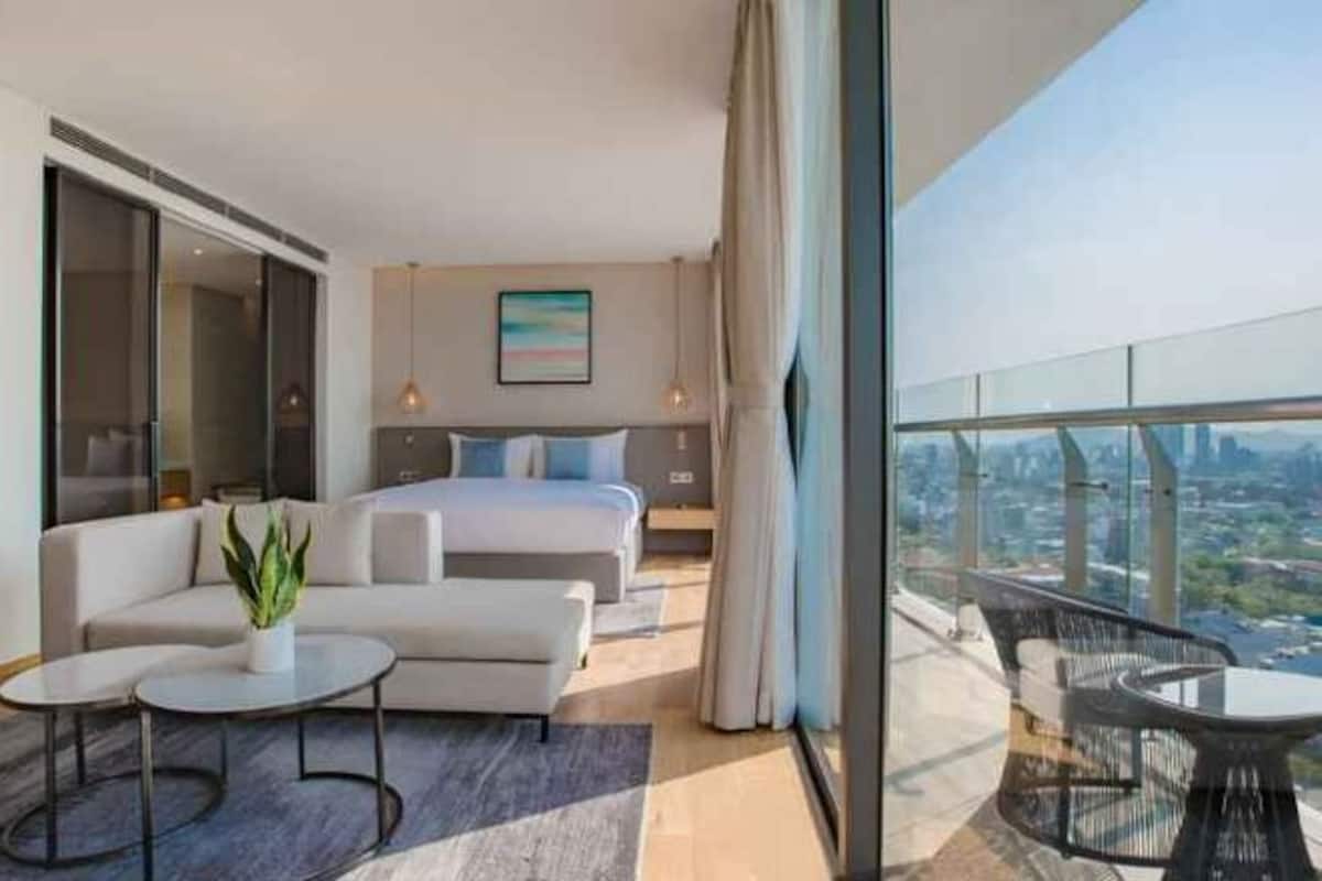 Ylelliset vuodevaatteet, minibaari, yksilöllisesti sisustettu