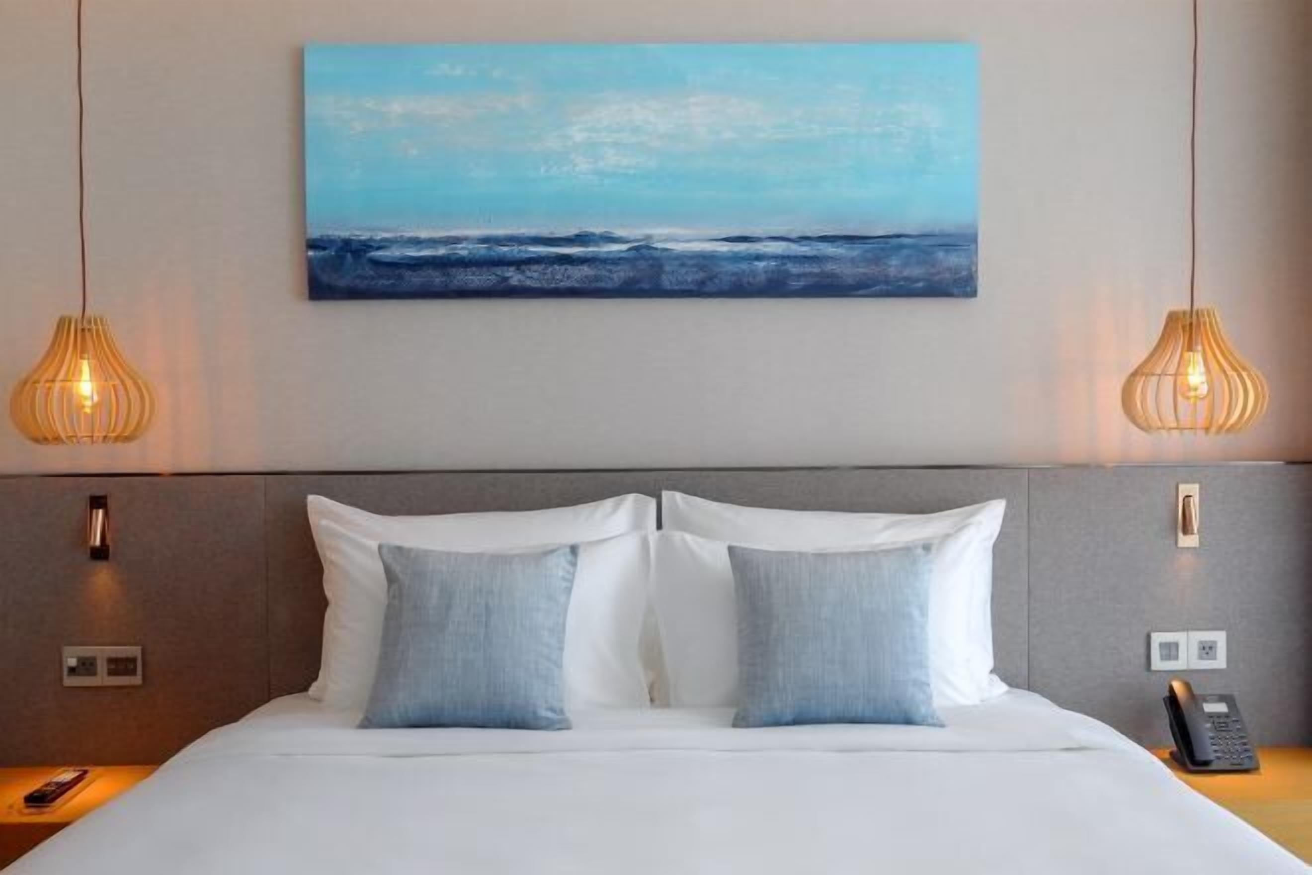 Roupas de cama premium, frigobar, individualmente decorados