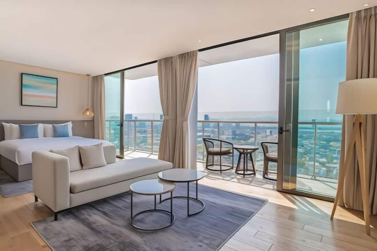 1 bedroom, premium bedding, minibar, individually decorated