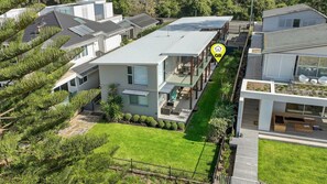 Exterior - Nirvana Court 3 - Beachfront Location (Avoca Beach)