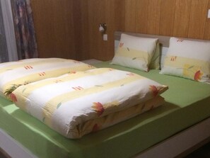 5 bedrooms, Internet