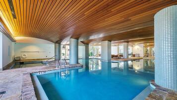 Indoor pool, outdoor pool