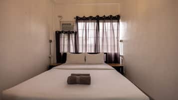 Standard Double | WiFi, bed sheets