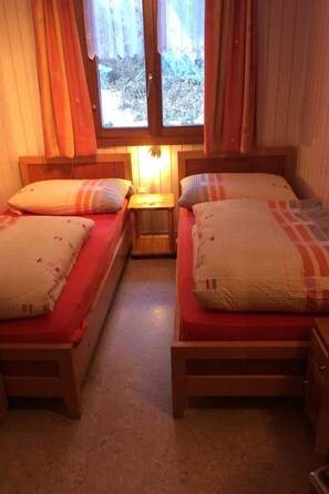 3 chambres, accĂšs Internet