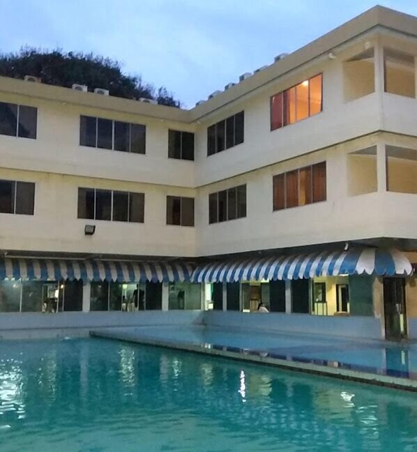 숙박 시설 구내