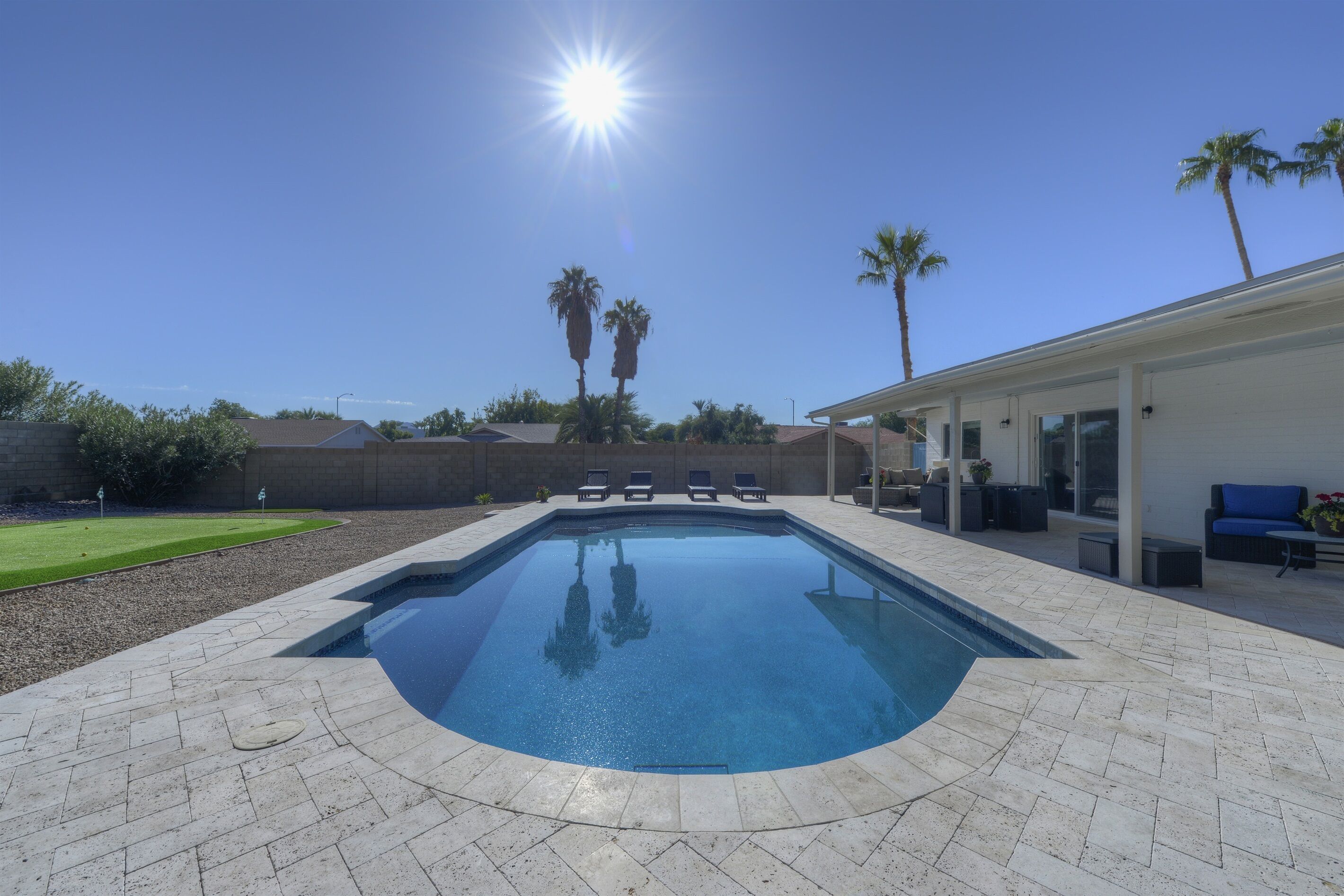 Paradise!  We Pay Pool Heat!