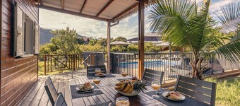 Villa Carambole, magical setting with pool and jacuzzi