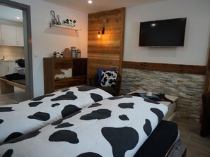 1 bedroom, Internet