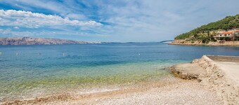 Gorgeous home in Stinica with WiFi