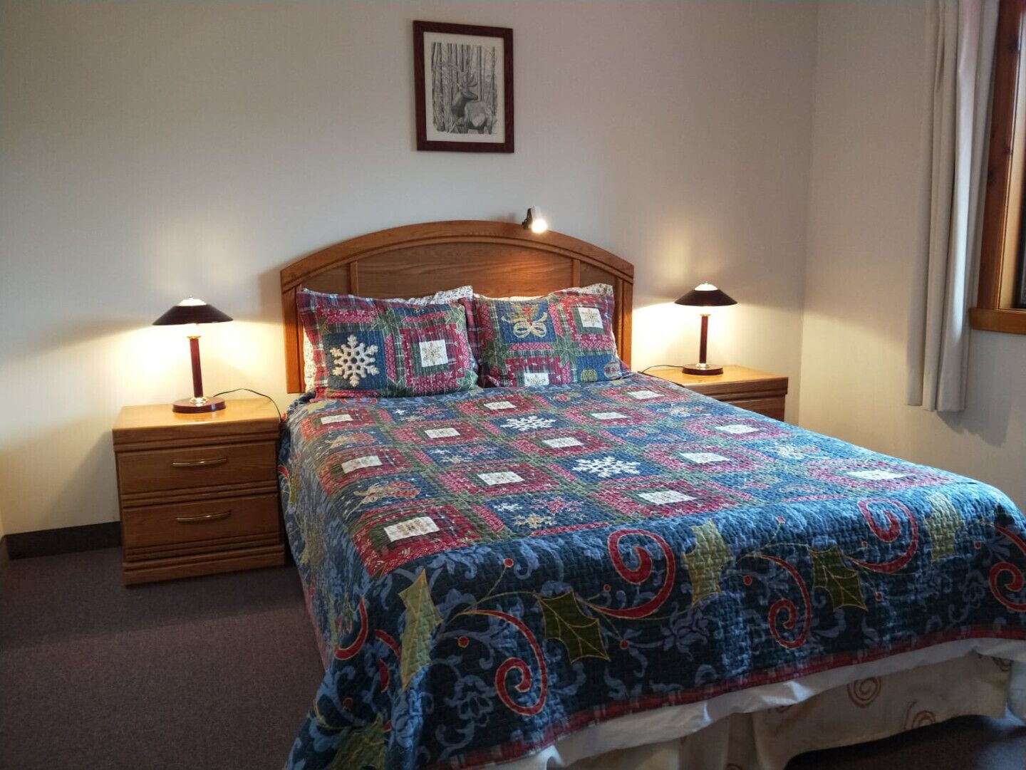 Alpine Meadows Lodge - Queen Room