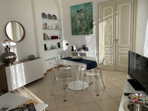 My Home by Sveva is an exclusive-use space that is comfortable, minimal and young