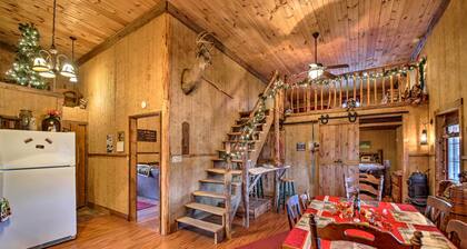 'The Bovard Lodge' Rustic Cabin Near Ohio River!