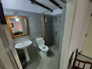 Romantisches Zimmer | Badezimmer