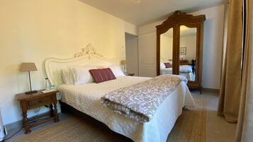 1 多间卧室、熨斗/熨衣板、WiFi、床单