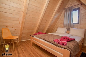 2 chambres, fer et planche Ă repasser, Wi-Fi, draps fournis