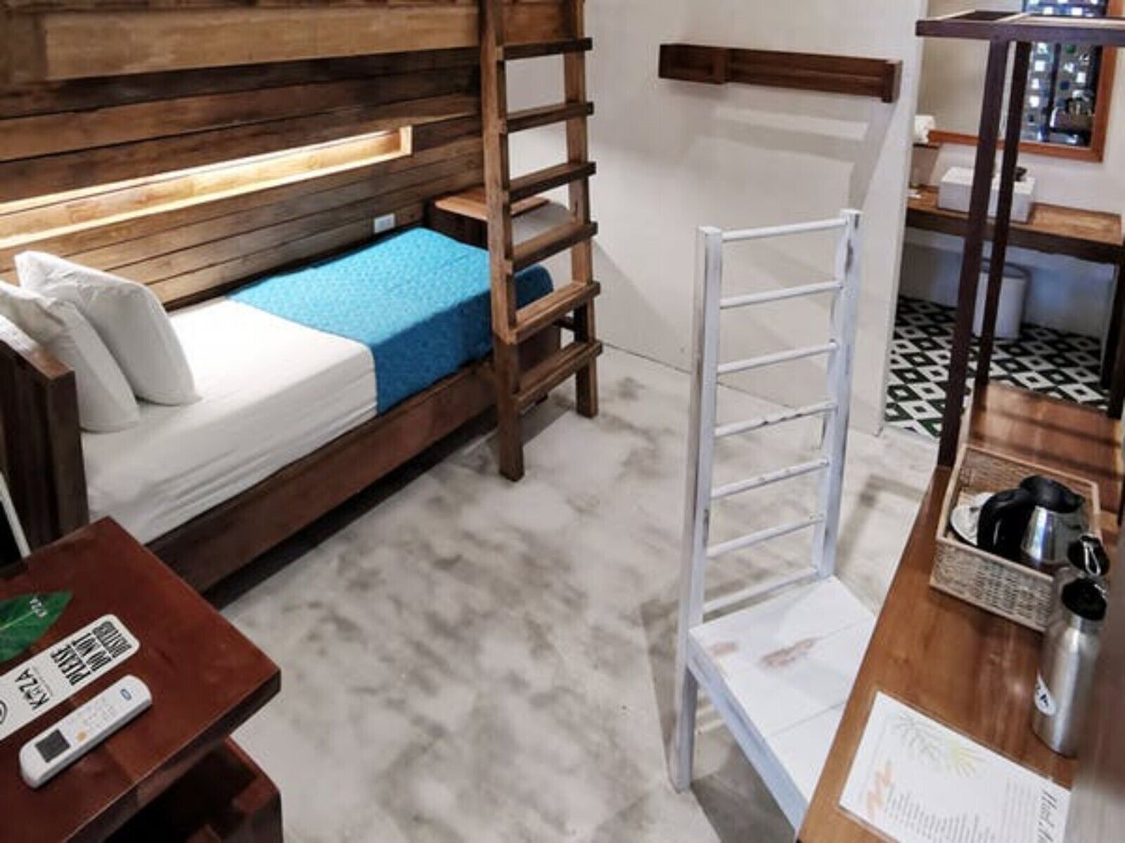 Phòng 2 giường đơn Deluxe | Nệm cao su hoạt tính (memory foam), trang trí khác biệt 