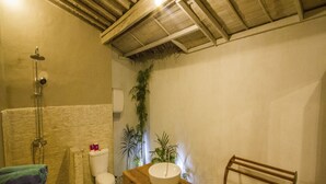 Villa, 2 Bedrooms | Bathroom