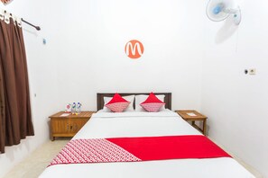 Chambre Double Standard | Bureau, Wi-Fi gratuit, draps fournis