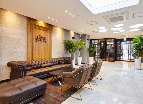 로비 좌석 공간