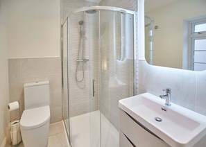 Hoggarths Retreat | Bathroom