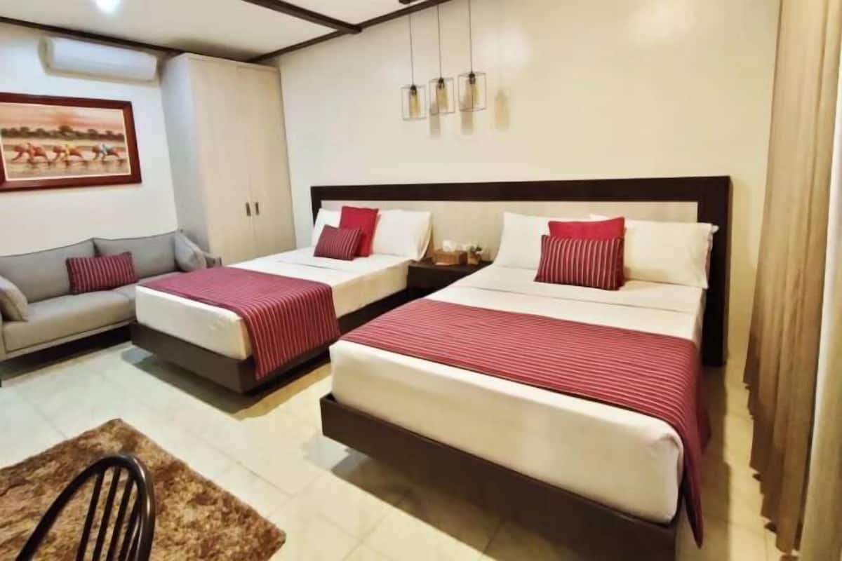 1 bedroom, desk, free WiFi, bed sheets