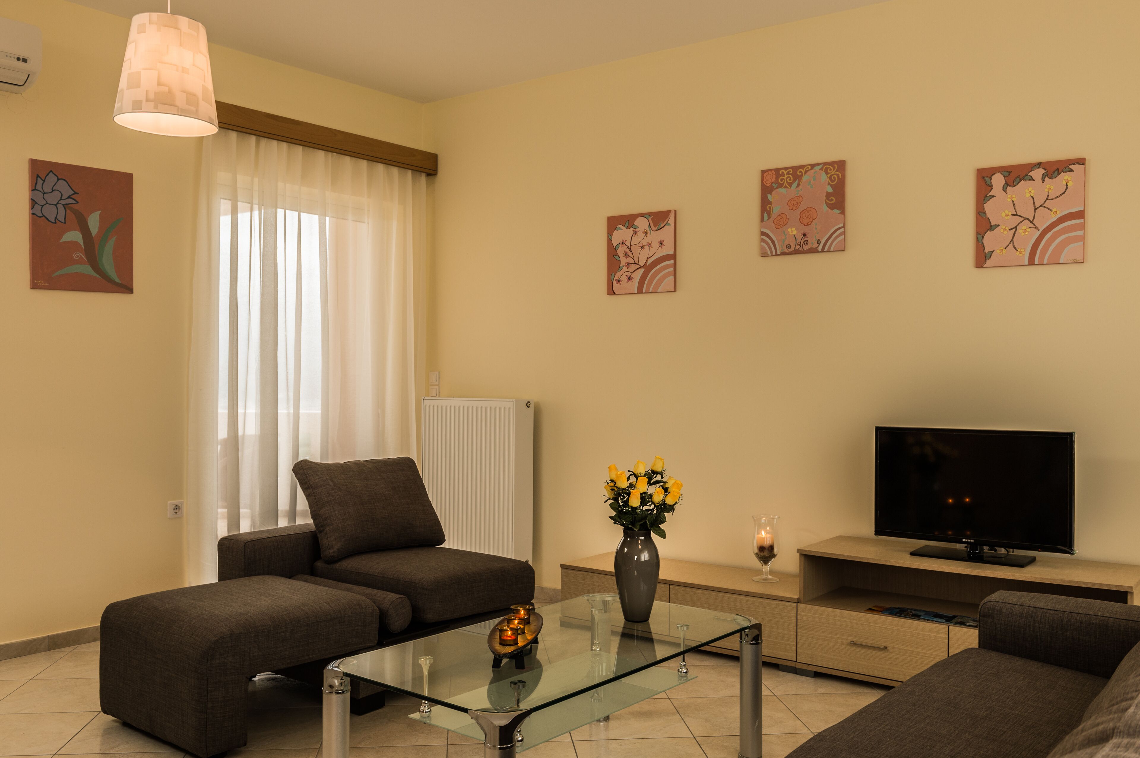 Majestic Villa ✩ Pool ✩ BBQ ✩ Sea & Mountain Views