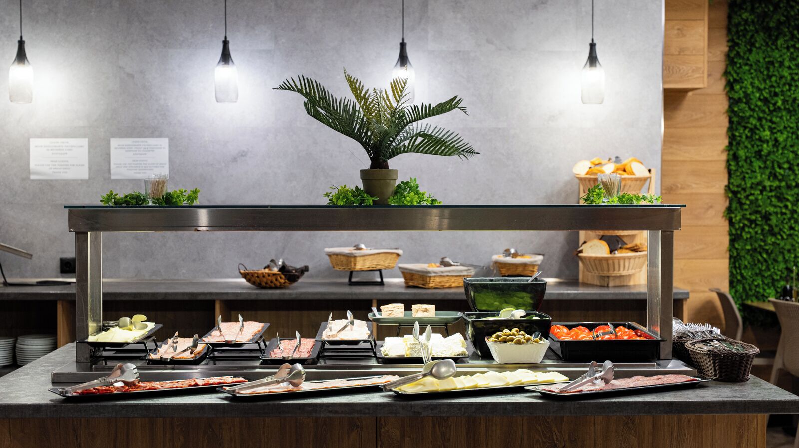 daily continental breakfast (bgn 7 per person)