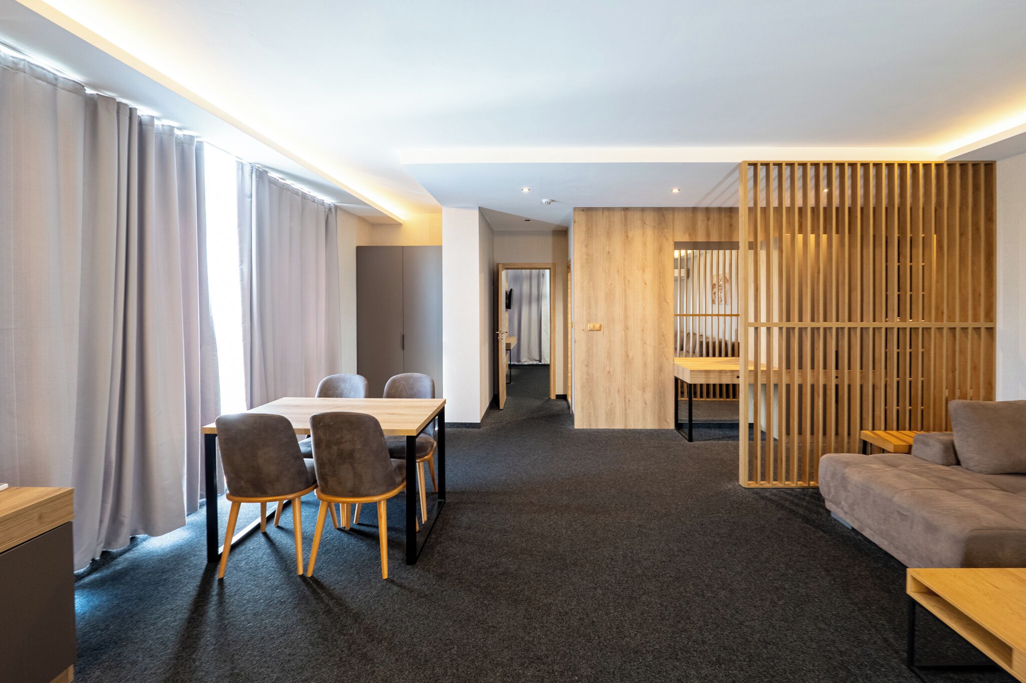 Photo - Avenue Hotel Deluxe