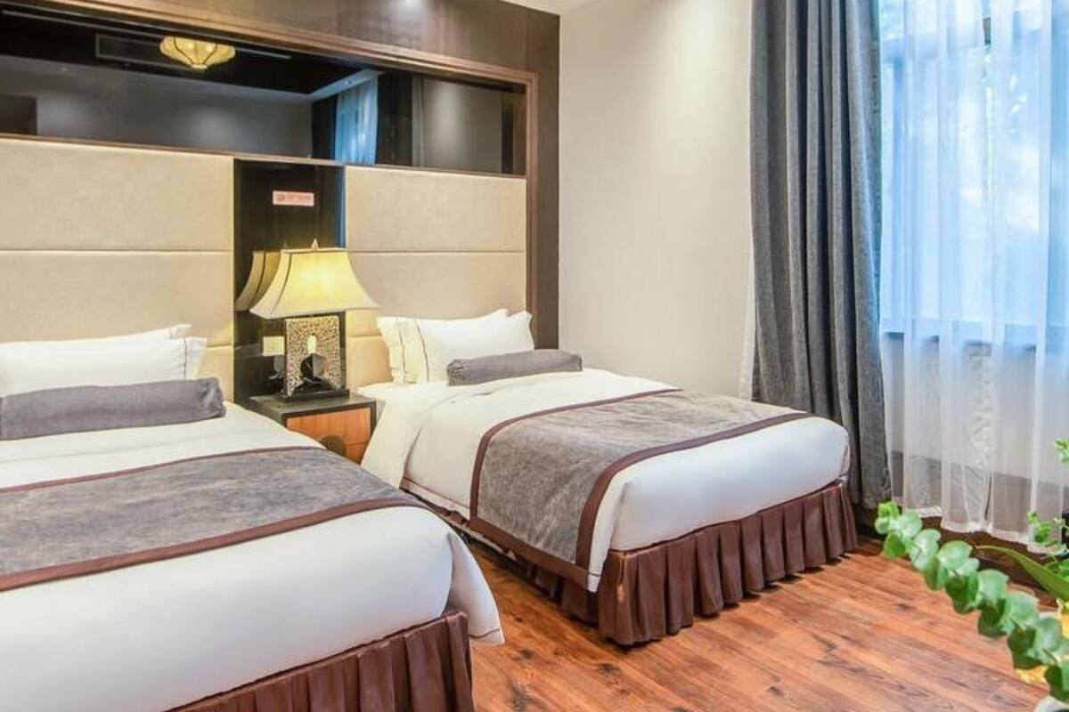Superior Twin Room | Free WiFi