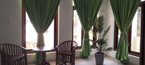 Hypo-allergenic bedding, blackout drapes, soundproofing, free WiFi
