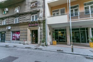 Overnatningsstedets facade