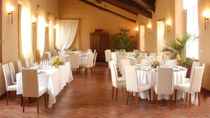Banquet hall - Franciacorta Country Lodges (Cazzago San Martino)