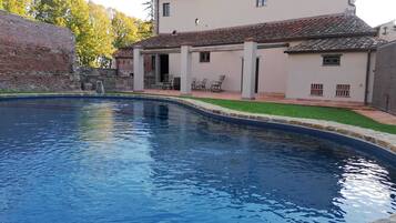 Piscina all'aperto