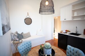 华丽套房, 1 张特大床, 无烟房, 厨房 | 私人厨房 | 炉灶、意式浓缩咖啡机、茶具/咖啡用具、电热水壶